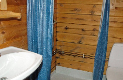 Eid House | 8 person holiday home in NORDFJORDEID