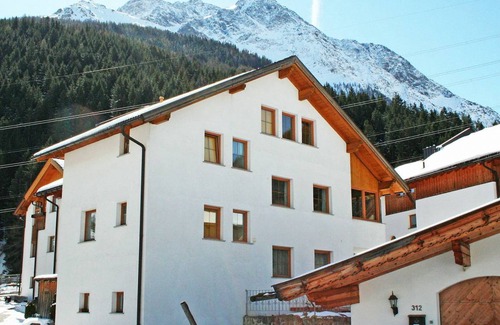 Pettneu am Arlberg Apartment | 80 m² Apartment ∙ 2 bedrooms ∙ 6 guests