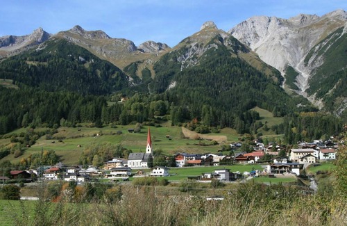 Pettneu am Arlberg Apartment | 80 m² Apartment ∙ 2 bedrooms ∙ 6 guests