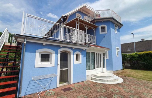 Balatonfured Apartment | 80 m² Apartment ∙ 3 bedrooms ∙ 7 guests