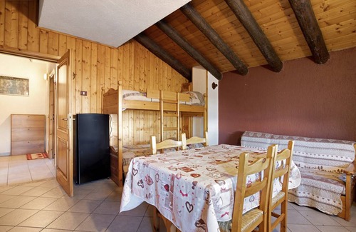 Gressan Apartment | 80 m² Apartment ∙ 1 bedroom ∙ 6 guests