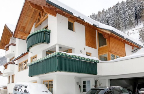 Mathon Apartment | 80 m² Apartment ∙ 2 bedrooms ∙ 5 guests