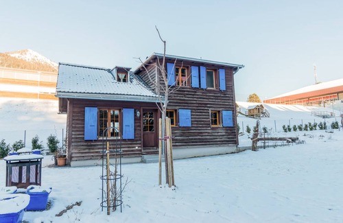 Leysin Apartment | 80 m² Apartment ∙ 2 bedrooms ∙ 4 guests
