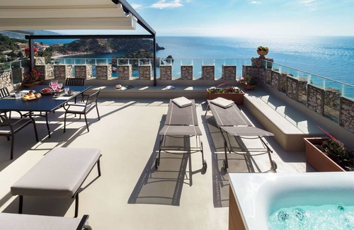 Taormina Apartment | 80 m² Apartment ∙ 2 bedrooms ∙ 3 guests