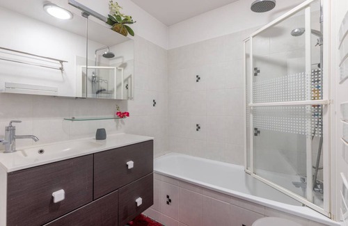 Chatillon Apartment | 80 m² Apartment ∙ 3 bedrooms ∙ 6 guests