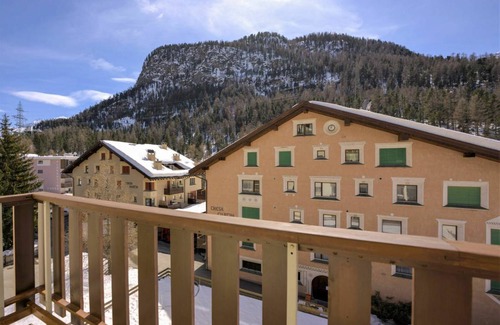 Pontresina Apartment | 80 m² Apartment ∙ 2 bedrooms ∙ 4 guests