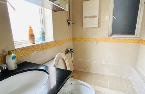 Yau Tsim Mong Apartment | 80 m² Apartment ∙ 3 bedrooms ∙ 10 guests