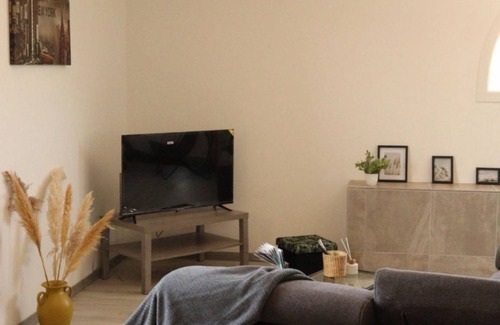 Nezignan-L'Eveque House | 80 m² Gîte ∙ 2 bedrooms ∙ 4 guests