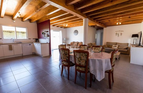 Fargues House | 80 m² Gîte ∙ 2 bedrooms ∙ 4 guests