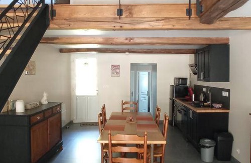 Haulme House | 80 m² Gîte ∙ 2 bedrooms ∙ 4 guests