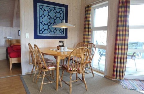 Wesselburenerkoog House | 80 m² House ∙ 3 bedrooms ∙ 5 guests