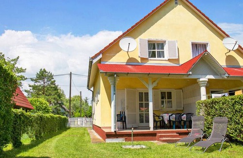 Balatonmariafurdo House | 80 m² House ∙ 2 bedrooms ∙ 5 guests