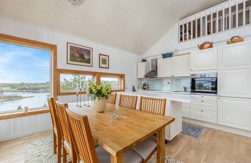 Aure House | 80 m² House ∙ 2 bedrooms ∙ 4 guests