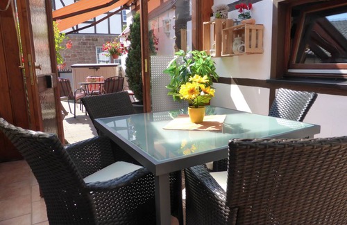 Nideggen House | 80 m² House ∙ 2 bedrooms ∙ 5 guests