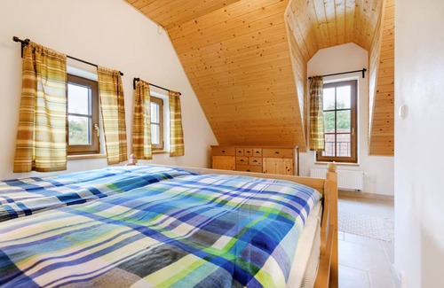 Varvazov Villa | 80 m² Villa ∙ 2 bedrooms ∙ 5 guests