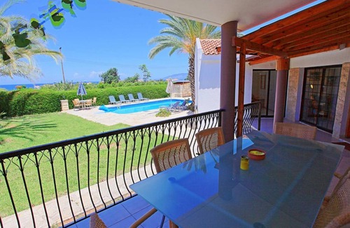 Latchi Villa | 80 m² Villa ∙ 3 bedrooms ∙ 7 guests