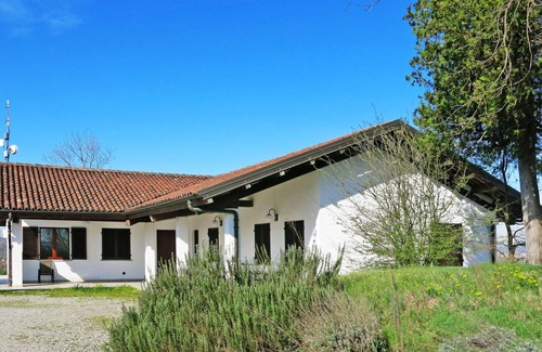 Azzano d'Asti Villa | 80 m² Villa ∙ 3 bedrooms ∙ 6 guests