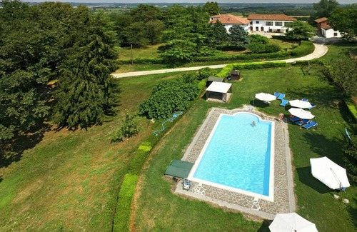 Azzano d'Asti Villa | 80 m² Villa ∙ 3 bedrooms ∙ 6 guests