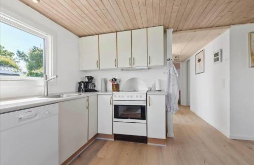 Skødshoved Strand House | 8002-Knebel-Vestre-Strandvej-39