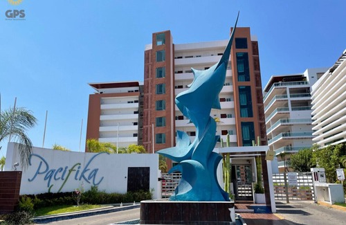 Marina Mazatlan Condo | 8014 Hotel room like in pacifika