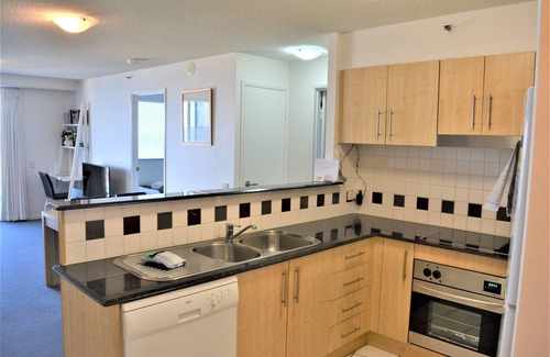 Maroochydore Apartment | 82 Catalina - Ocean Views, Cotton Tree