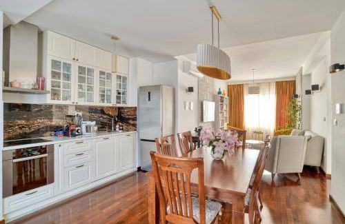 Becici Apartment | 82 m² Apartment ∙ 2 bedrooms ∙ 4 guests
