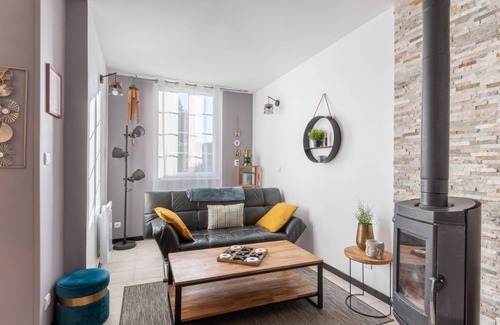 Ver-sur-Mer House | 82 m² House ∙ 2 bedrooms ∙ 5 guests