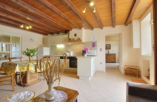Saint-Etienne-du-Bois House | 84 m² Gîte ∙ 3 bedrooms ∙ 6 guests