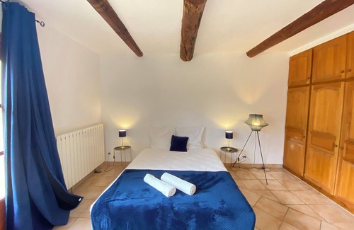 Althen-des-Paluds Other | 84B7 - Accommodation in a charming 18th century farmhouse