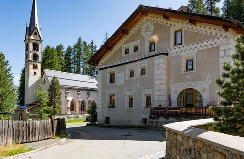 La Punt-Chamues-ch Apartment | 85 m² Apartment ∙ 2 bedrooms ∙ 6 guests