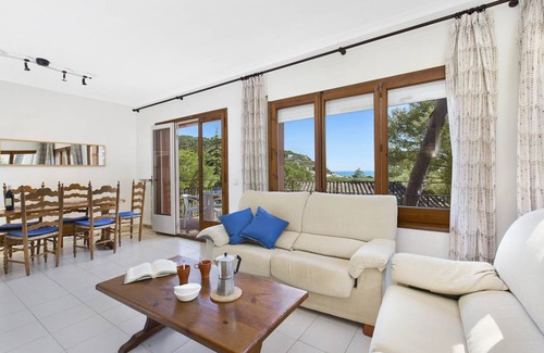 Llafranc Apartment | 85 m² Apartment ∙ 4 bedrooms ∙ 7 guests