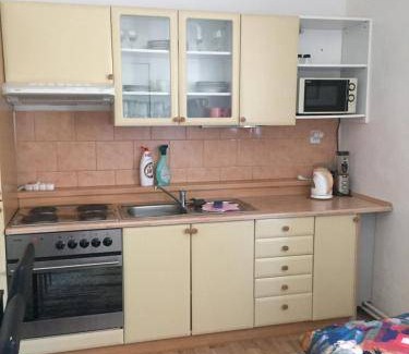 Liberec Apartment | 85 m² Apartment ∙ 7 guests