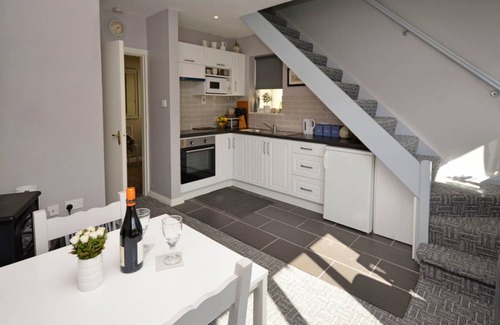Clifden Cottage | 85 m² Cabin ∙ 2 bedrooms ∙ 4 guests