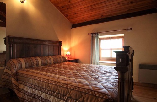 Ceaux-d'Allegre Cottage | 85 m² Cabin ∙ 3 bedrooms ∙ 6 guests
