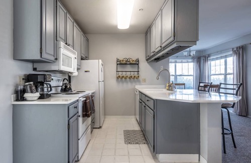 Hood River Condo | 85 m² Condo ∙ 1 bedroom ∙ 5 guests