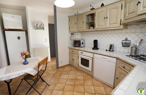 Villeperdrix House | 85 m² Gîte ∙ 3 bedrooms ∙ 6 guests