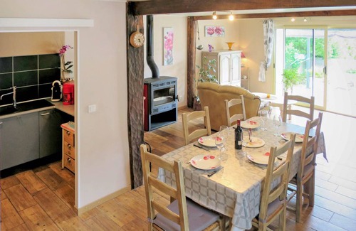 Cissac-Medoc House | 85 m² House ∙ 3 bedrooms ∙ 5 guests