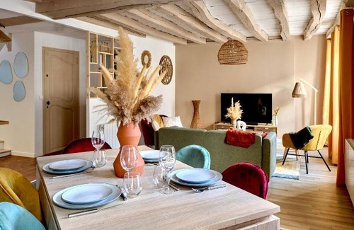 Nevers Apartment | 86 m² Apartment ∙ 3 bedrooms ∙ 6 guests
