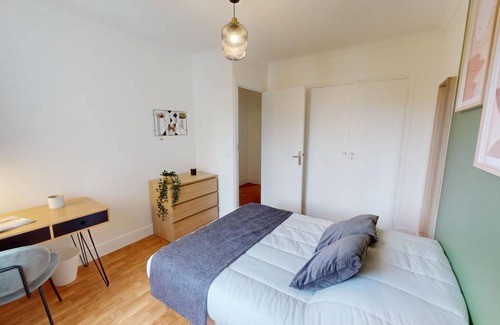 Porte d'Asnieres Resort | 87 m² Private room ∙ 1 bedroom ∙ 1 guest