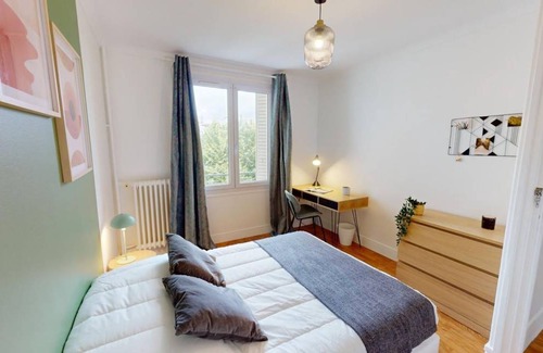 Porte d'Asnieres Resort | 87 m² Private room ∙ 1 bedroom ∙ 1 guest