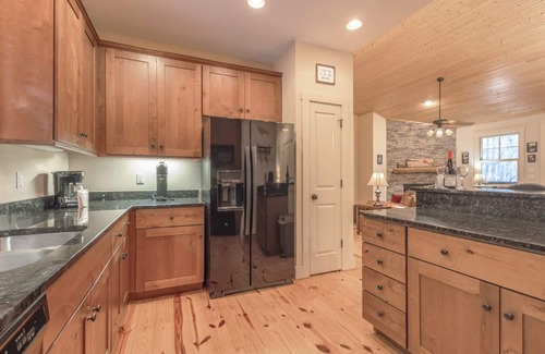 Bear Lake Reserve Cottage | 88 Woodbridge Drive at Bear Lake Reserve