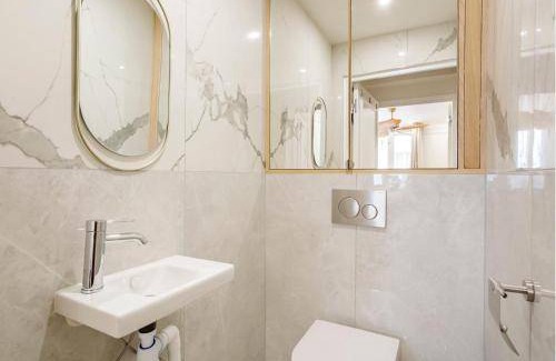 Quartier de la Place-Vendome Apartment | 89 m² Apartment ∙ 3 bedrooms ∙ 8 guests