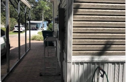 Seminole House | 8min from beach,MasterSuite w/bath + own entrance