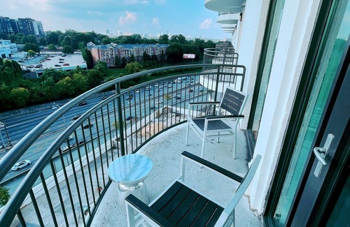 Buckhead House | 8th Floor City View Condo in Midtown Atlanta