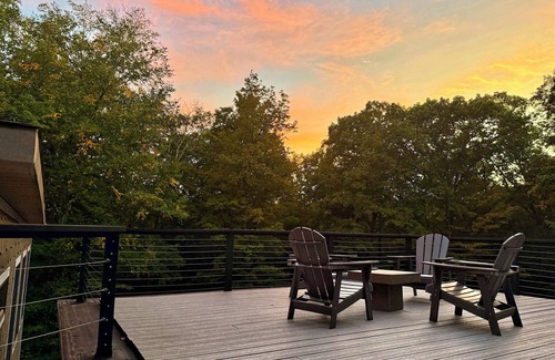 Pond Eddy Cabin | 9-acre Forest Escape w/Roof Deck & Fire Pit