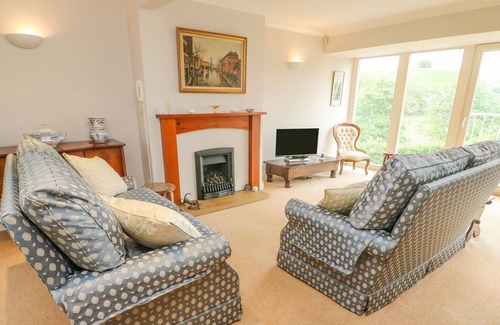 Ingleton House | 9 BRIDGE MEWS, family friendly, character holiday cottage in Ingleton