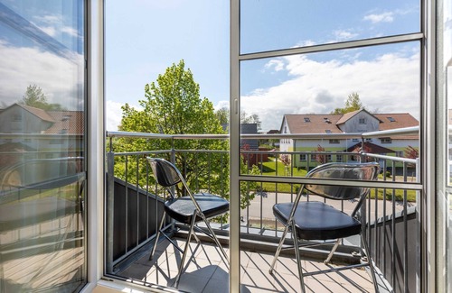 Pepelow Apartment | (9) Group booking up to 15 persons (upper floor) - Ostseeferienhaus Drachenflieger