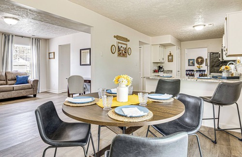 Wayne House | 9 Mi to Dtwn Indianapolis: Family-Friendly Home!