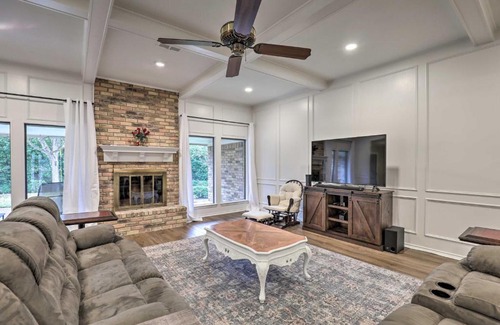 Woodway House | 9 Mi to Magnolia Market Large Home in Waco!