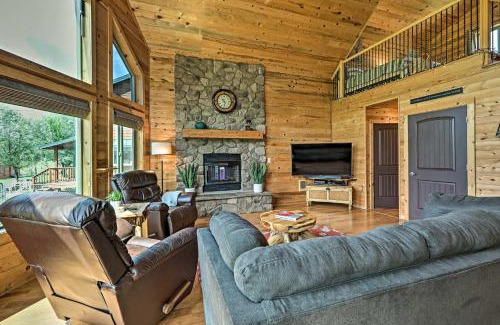 Pinetop House | 9 Mi to Rainbow Lake Mtn Getaway with BBQ!